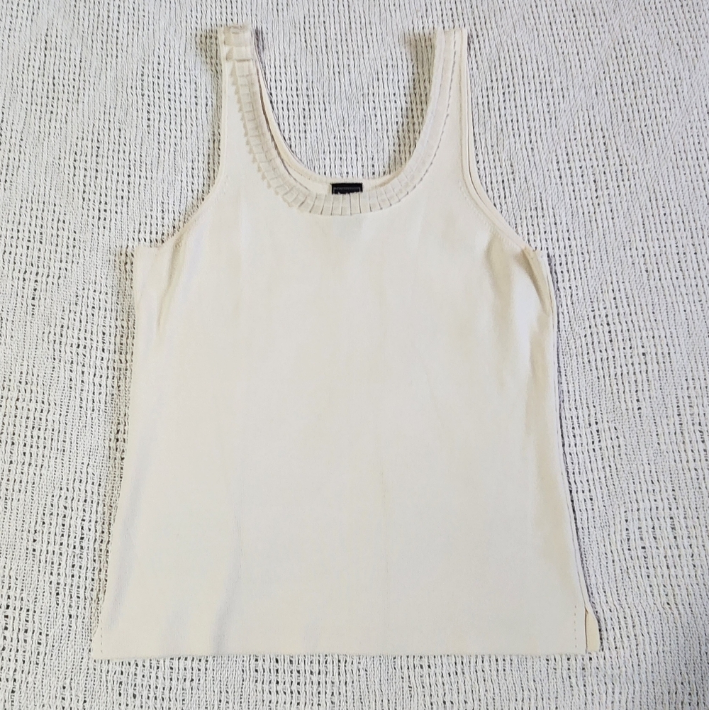 Creme Camisole - Picture 7 of 13